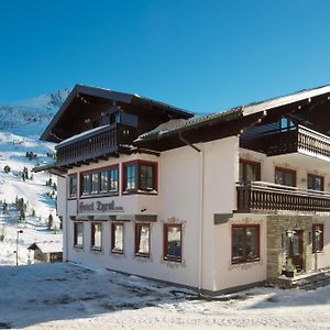 Hotel Tyrol